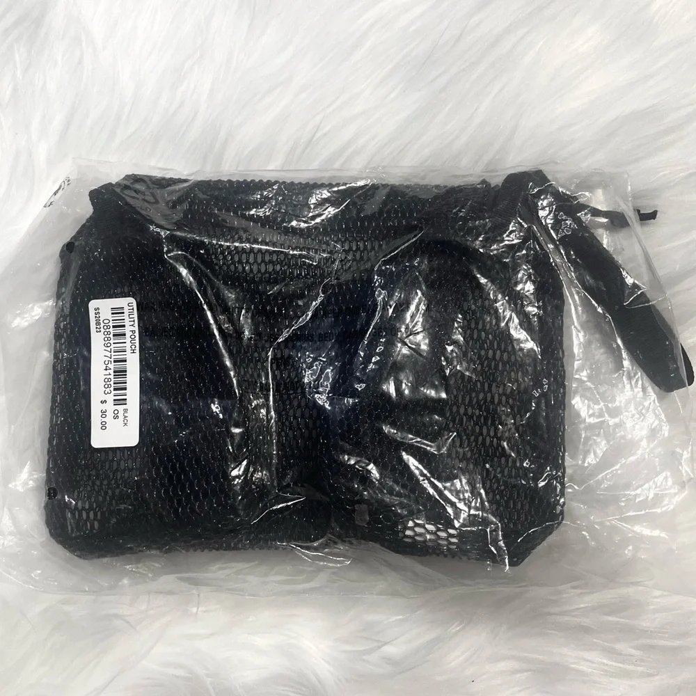 *NWT* Supreme‎ Pouch (Black) SS20